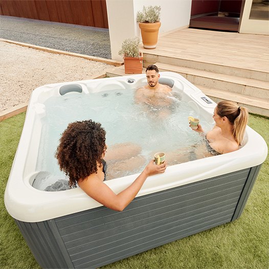 Spa rígido NetSpa Celtic 3 · 5 lugares (200 × 200 × 93 cm)
